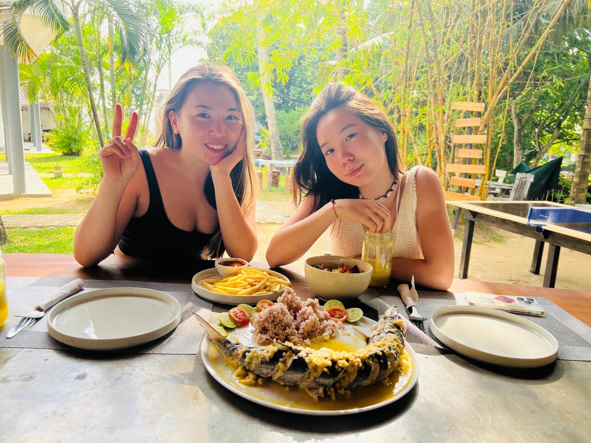 Pineapple Surf Otel Ahangama Dış mekan fotoğraf